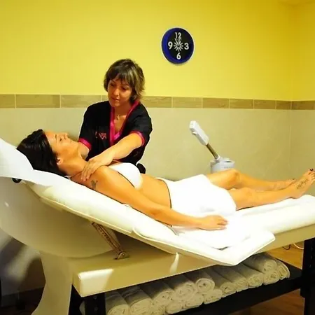 Corte Dei Greci & אתר נופש קריאטי